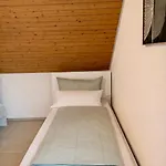 Апартаменты Moderne Business-wohnung Mit Naehe Messe & Flughafen *
