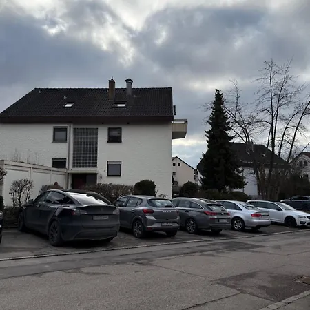Moderne Business-wohnung Mit Naehe Messe & Flughafen